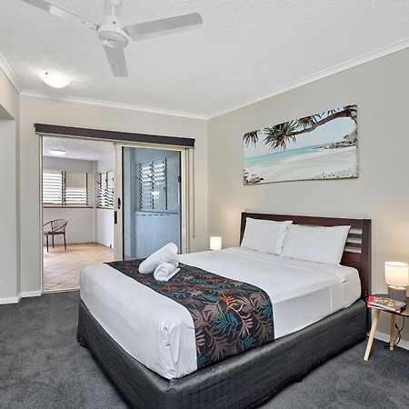 North Cove Waterfront Suites Cairns Bagian luar foto